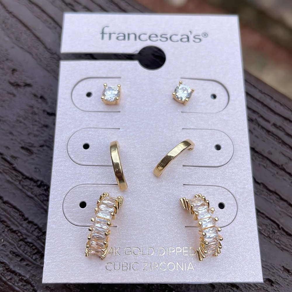 NWOT⭐️14K GOLD DIPPED⭐️ CUBIC ZIRCONIA STACKABLE EARRINGS!